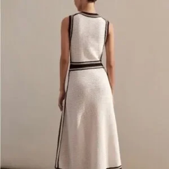 EB Luxe Los Angeles Blk/Wht/Purple Open Weave Crochet Maxi Dress M - Picture 2 of 12